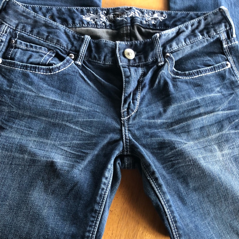 Express Jeans, Size 6 Short, Bootcut, Nice